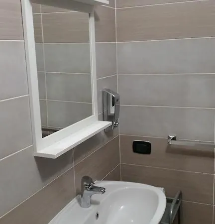 Daire Vincent's Napoli