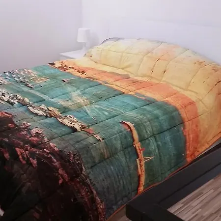 Vincent's Daire Napoli