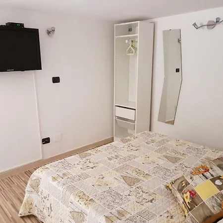 Vincent's Apartment Naples